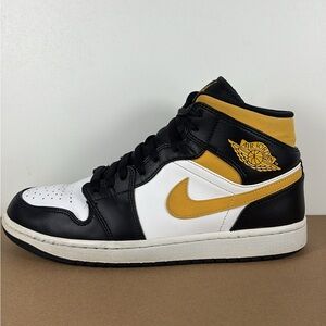 Air Jordan 1 mid pollen black white mens sneaker size 9.5 554724177